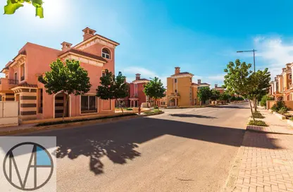 منزل مزدوج - 3 غرف نوم - 4 حمامات للبيع في نيوم اكتوبر - التوسعات الشمالية - مدينة 6 أكتوبر - الجيزة