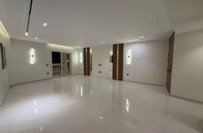 Apartment - 3 Bedrooms - 2 Bathrooms for sale in 6th District - Obour City - Qalyubia