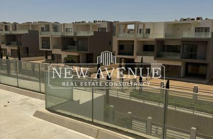 Townhouse - 3 Bedrooms - 2 Bathrooms for sale in Moon Residences - Fifth Square - The 5th Settlement - New Cairo City - Cairo