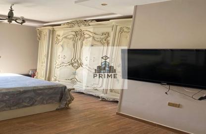 Apartment - 2 Bedrooms - 2 Bathrooms for sale in Mountain View iCity - 5th Settlement Compounds - The 5th Settlement - New Cairo City - Cairo