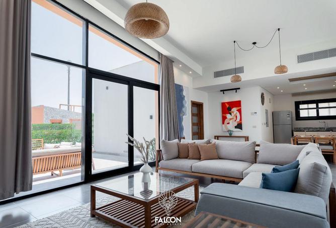 100927338 - Property Image 2
