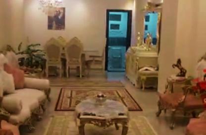 Apartment - 3 Bedrooms - 3 Bathrooms for sale in Mahmoud Al Essawy St. - Miami - Hay Awal El Montazah - Alexandria