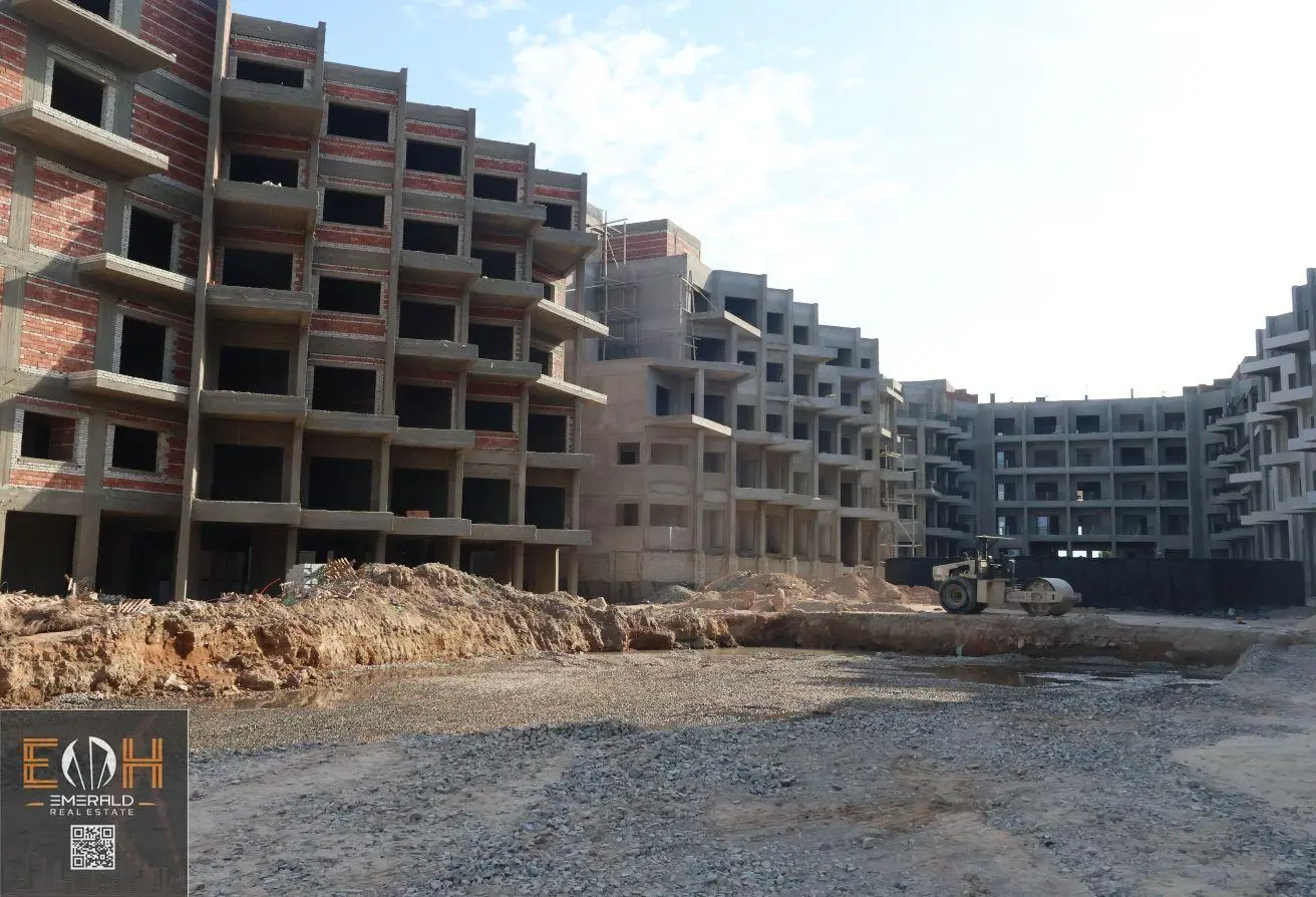 120225221 - Property Main Image