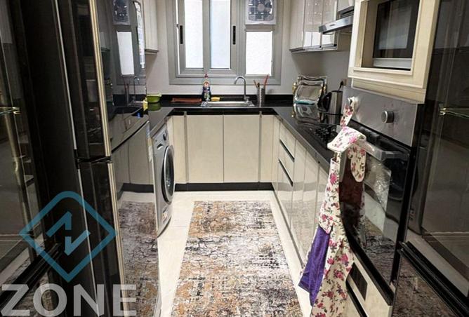 67738200 - Property Image 3