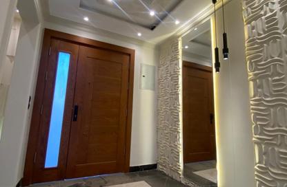 Villa - 4 - 6 for sale in Azzar - 5th Settlement Compounds - The 5th Settlement - New Cairo City - Cairo