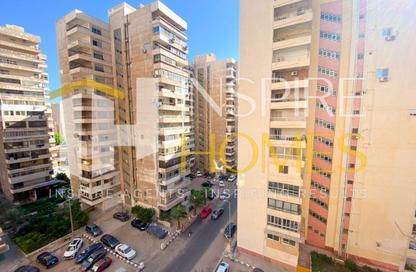 شقة - 3 - 1 للبيع في مصطفي كامل - حي شرق - الاسكندرية
