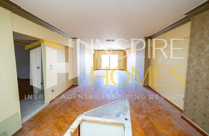 Apartment - 5 Bedrooms - 3 Bathrooms for sale in Al Sayeda Sakina Bint Al Hussein St. - Kafr Abdo - Roushdy - Hay Sharq - Alexandria Apartment - 5 Bedrooms - 3 Bathrooms for sale in Al Sayeda Sakina Bint Al Hussein St. - Kafr Abdo - Roushdy - Hay Sharq - Alexandria