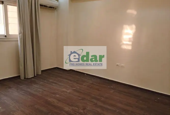 121145261 - Property Image 2