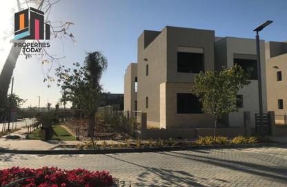 Villa - 5 Bedrooms - 4 Bathrooms for sale in The Crown - Cairo Alexandria Desert Road - 6 October City - Giza