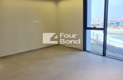 Office Space - Studio - 2 Bathrooms for rent in Hyde Park Business District Mall - South Teseen St. - The 5th Settlement - New Cairo City - Cairo