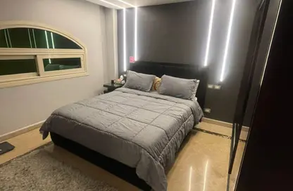 Apartment - 4 Bedrooms - 2 Bathrooms for sale in Al Shouyfat - 5th Settlement Compounds - The 5th Settlement - New Cairo City - Cairo