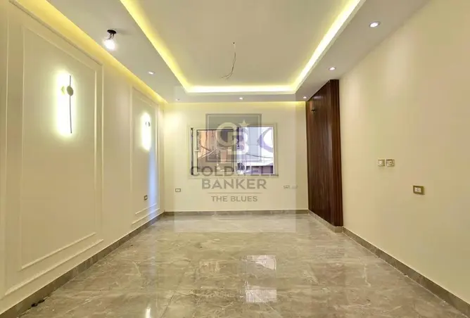 111311131 - Property Image 2