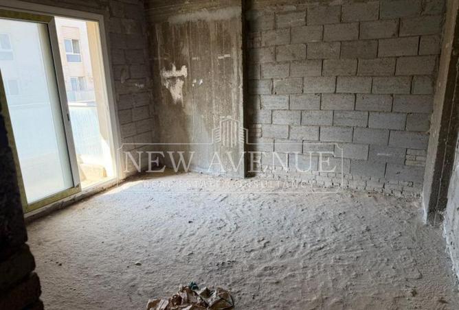 99799021 - Property Image 3