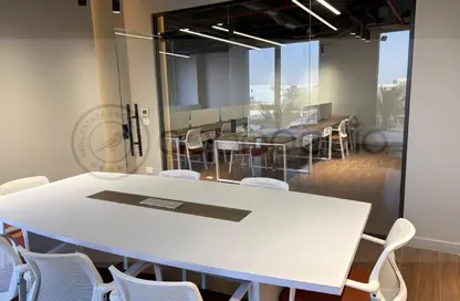 مساحات مكتبية - غرفة نوم - 2 حمامات للايجار في مول هايد بارك بيزنس - شارع التسعين الجنوبي - التجمع الخامس - مدينة القاهرة الجديدة - القاهرة