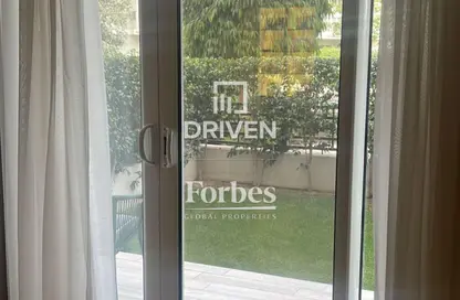 شقة - 3 غرف نوم - 3 حمامات للبيع في بيراميدز هيلز - طريق مصر اسكندرية الصحراوي - مدينة 6 أكتوبر - الجيزة