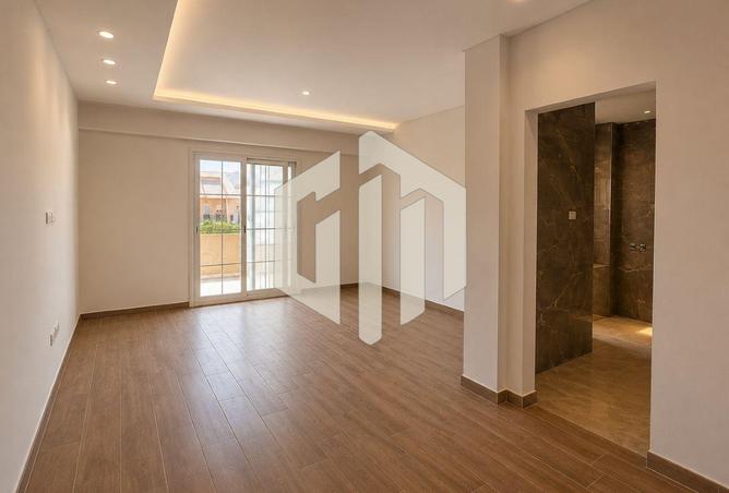 101488136 - Property Image 3