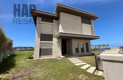 Villa - 5 Bedrooms - 4 Bathrooms for sale in Swan Lake North Coast - Qesm Ad Dabaah - North Coast