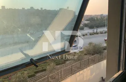 عيادة - غرفة نوم - 1 حمام للايجار في ميفيدا - كمبوندات التجمع الخامس - التجمع الخامس - مدينة القاهرة الجديدة - القاهرة