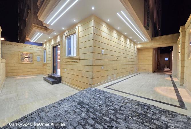 8468721 - Property Image 3