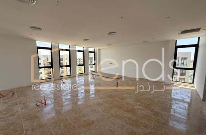 Whole Building - Studio - 4 Bathrooms for rent in District 5 - 5th Settlement Compounds - The 5th Settlement - New Cairo City - Cairo Whole Building - Studio - 4 Bathrooms for rent in District 5 - 5th Settlement Compounds - The 5th Settlement - New Cairo City - Cairo