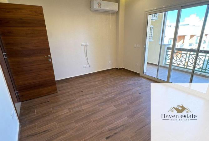 82351074 - Property Image 3