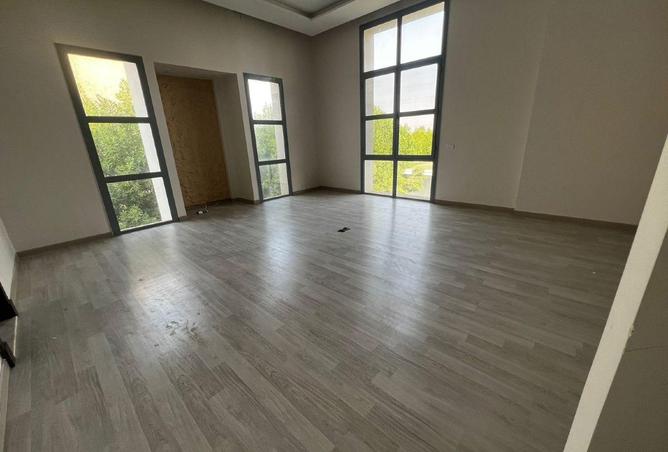 67999713 - صورة العقار 2