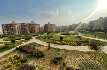 Apartment - 3 Bedrooms - 3 Bathrooms for sale in Wesal City - El Shorouk Compounds - Shorouk City - Cairo