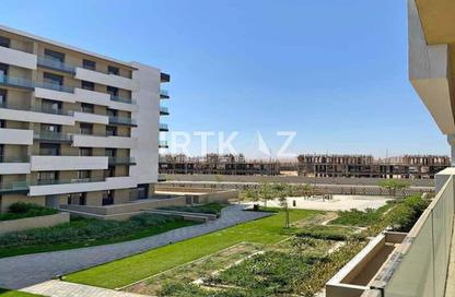 (بنتهاوس  (روف - 4 غرف نوم - 4 حمامات للبيع في كمبوند البروج - كمبوندات الشروق - مدينة الشروق - القاهرة