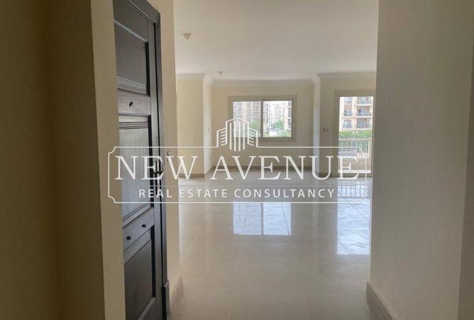 56250678 - Property Image 3