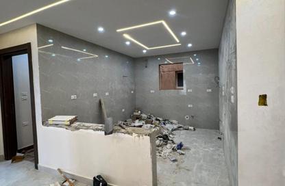 Apartment - 3 Bedrooms - 2 Bathrooms for sale in Al Khamayel city - Sheikh Zayed Compounds - Sheikh Zayed City - Giza