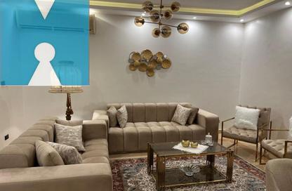 شقة - 3 غرف نوم - 2 حمامات للبيع في حي الاشجار - طريق الواحات - مدينة 6 أكتوبر - الجيزة
