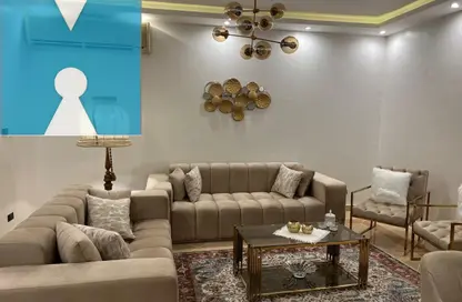 شقة - 3 غرف نوم - 2 حمامات للبيع في حي الاشجار - طريق الواحات - مدينة 6 أكتوبر - الجيزة