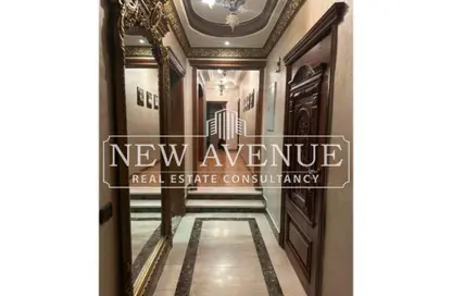 شقة - 3 غرف نوم - 2 حمامات للبيع في شارع عمر خورشيد - البنفسج 10 - البنفسج - مدينة القاهرة الجديدة - القاهرة