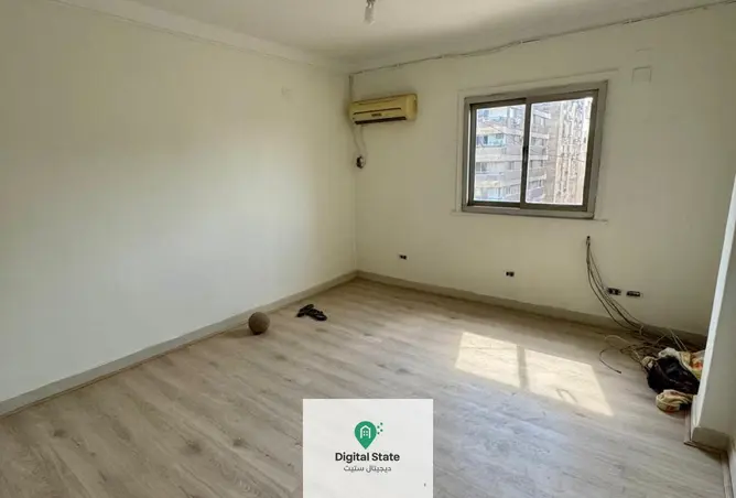 118793595 - Property Image 2