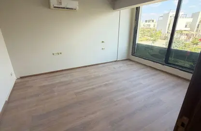 شقة - 2 غرف نوم - 2 حمامات للبيع في ذا كراون - طريق مصر اسكندرية الصحراوي - مدينة 6 أكتوبر - الجيزة