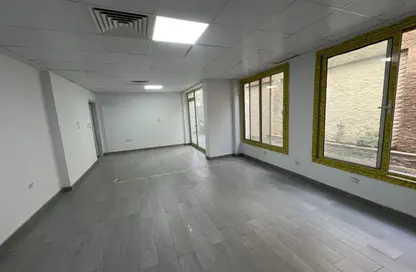 Apartment - 4 Bedrooms - 1 Bathroom for rent in Al Narges 3 - Al Narges - New Cairo City - Cairo