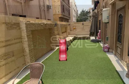 Duplex - 5 Bedrooms - 3 Bathrooms for sale in Al Shaimaa St. - Area F - Ganoob El Acadimia - New Cairo City - Cairo
