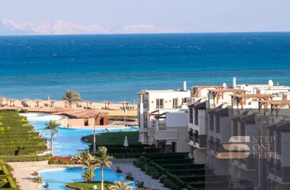 شاليه - 3 غرف نوم - 2 حمامات للبيع في بلو بلو - العين السخنة - السويس