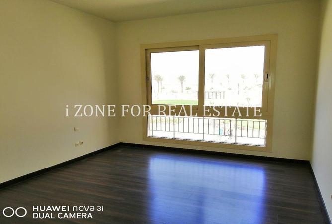 52454794 - Property Image 2