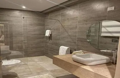 Apartment - 1 Bedroom - 1 Bathroom for sale in South Lotus - El Lotus - New Cairo City - Cairo