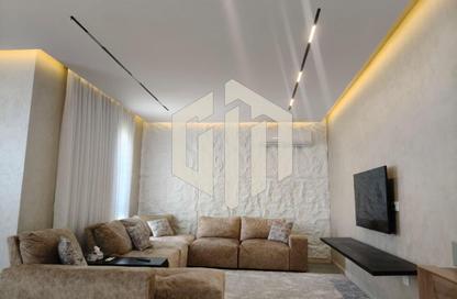 شقة - 3 غرف نوم - 3 حمامات للايجار في كلاستر 18 - هايد بارك - مدينة القاهرة الجديدة - القاهرة شقة - 3 غرف نوم - 3 حمامات للايجار في كلاستر 18 - هايد بارك - مدينة القاهرة الجديدة - القاهرة