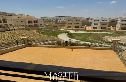 فيلا - 4 غرف نوم - 4 حمامات للبيع في سيليستا هيلز - اب تاون كايرو - المقطم - القاهرة