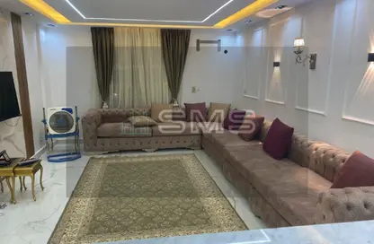Apartment - 2 Bedrooms - 1 Bathroom for rent in El Rehab Extension - Al Rehab - New Cairo City - Cairo
