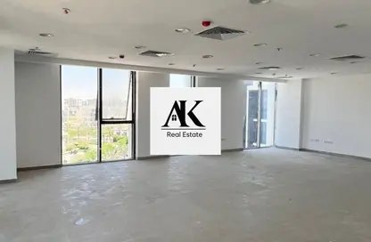 Office Space - 5 Bedrooms - 2 Bathrooms for rent in Hyde Park Business District Mall - South Teseen St. - The 5th Settlement - New Cairo City - Cairo
