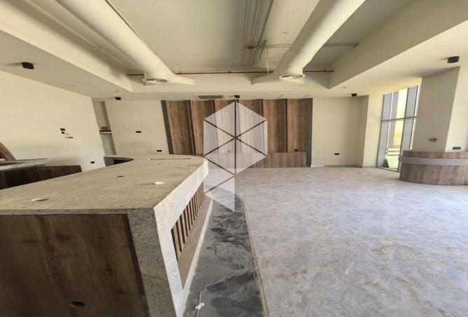 83677284 - Property Main Image