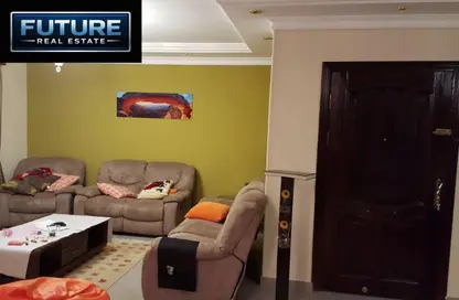 Apartment - 3 Bedrooms - 3 Bathrooms for sale in The 1st Settlement - New Cairo City - Cairo