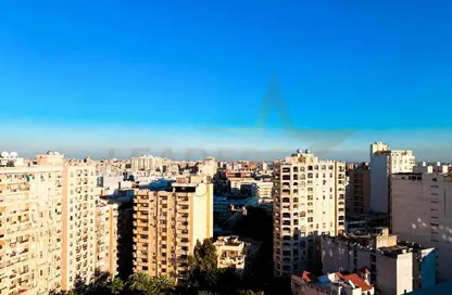 شقة - 3 غرف نوم - 4 حمامات للبيع في شارع البرت الاول - سموحة - حي شرق - الاسكندرية