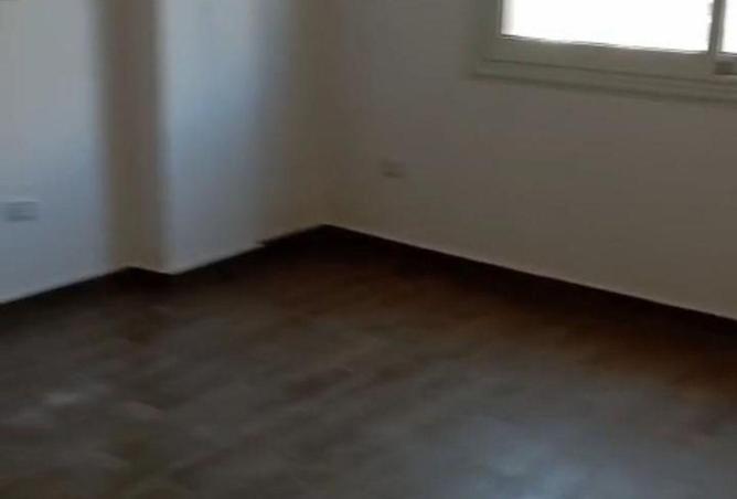 70878004 - صورة العقار 3