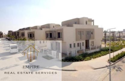 Townhouse - 4 - 4 for sale in Palm Hills New Cairo - 5th Settlement Compounds - The 5th Settlement - New Cairo City - Cairo