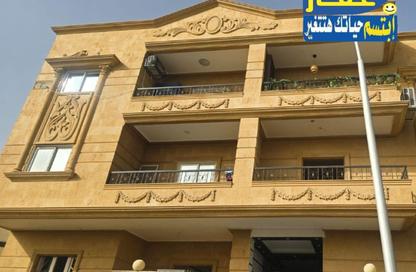 شقة - 3 غرف نوم - 2 حمامات للبيع في شارع الامام ابو حنيفة النعمان - الحي السادس - مدينة العبور - القليوبية